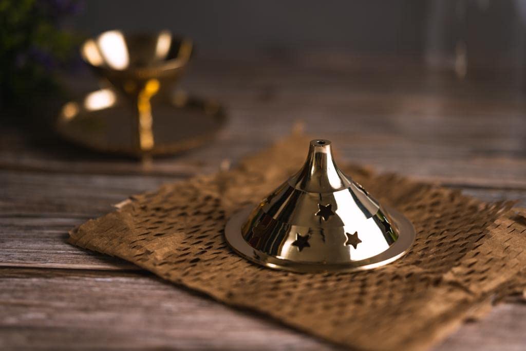 LeCasa - Brass Shraddha Diya with Glass Cover - Big | Made with Traditional Design - Made in India Product | 100% Pure Brass Material with ISO Certification |